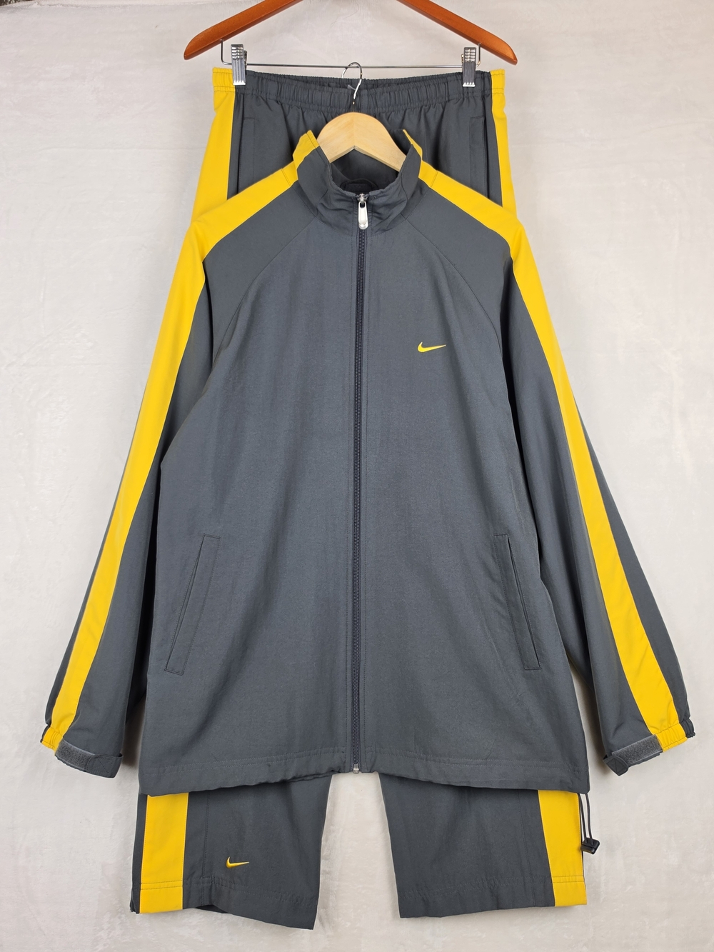 Nike Tracksuit Mens Large Gray Yellow Full Zip Track Jacket Pants Set